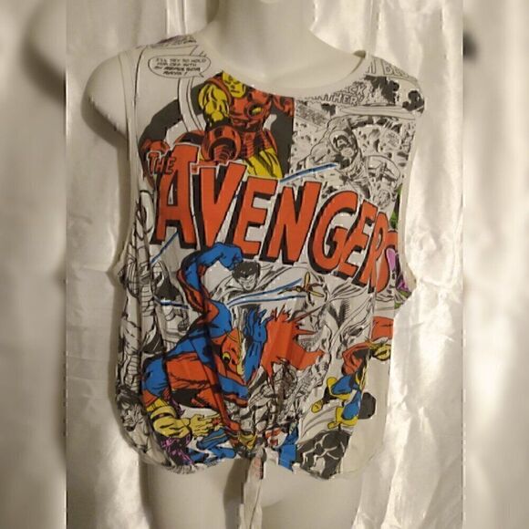 Wetseal Avengers White Cropped Graphic Print Cartoon Tie Tank Top Shirt  L - Picture 2 of 3